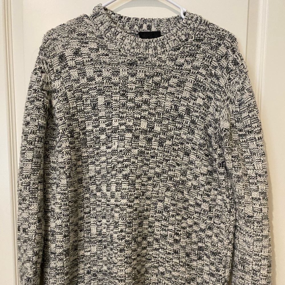 Top shop black and white sweater